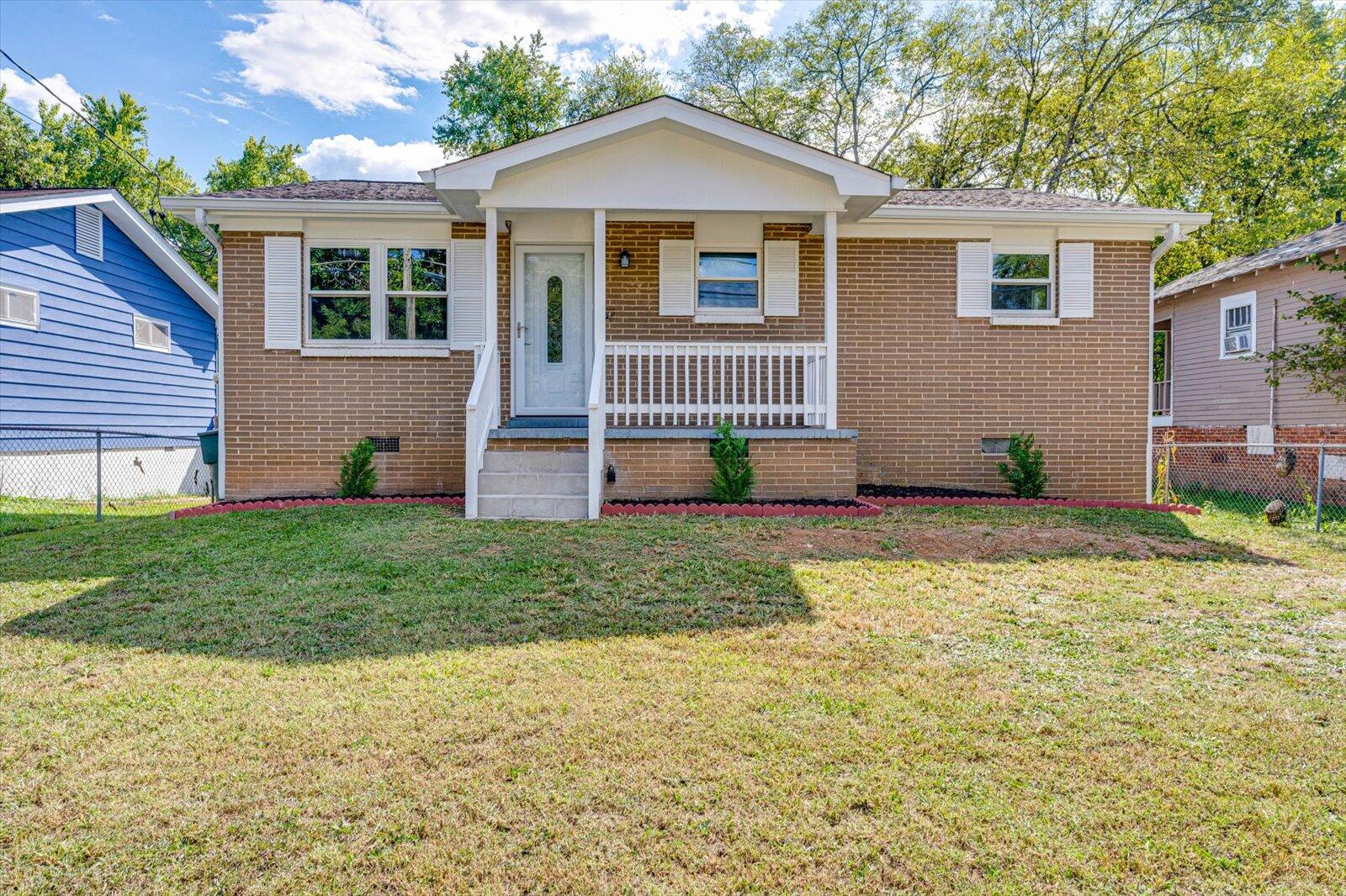 1122 East 33rd Street Chattanooga, TN 37407 - Photo 2 of 32 02-1122 E 33rd St-1
