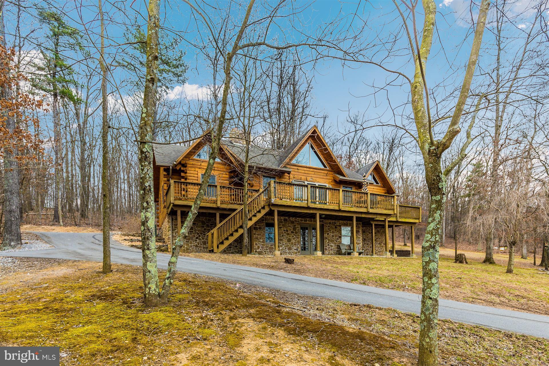 8897 Corner Road Hancock, MD 21750 - Photo 2 of 28 Exterior (Front)
