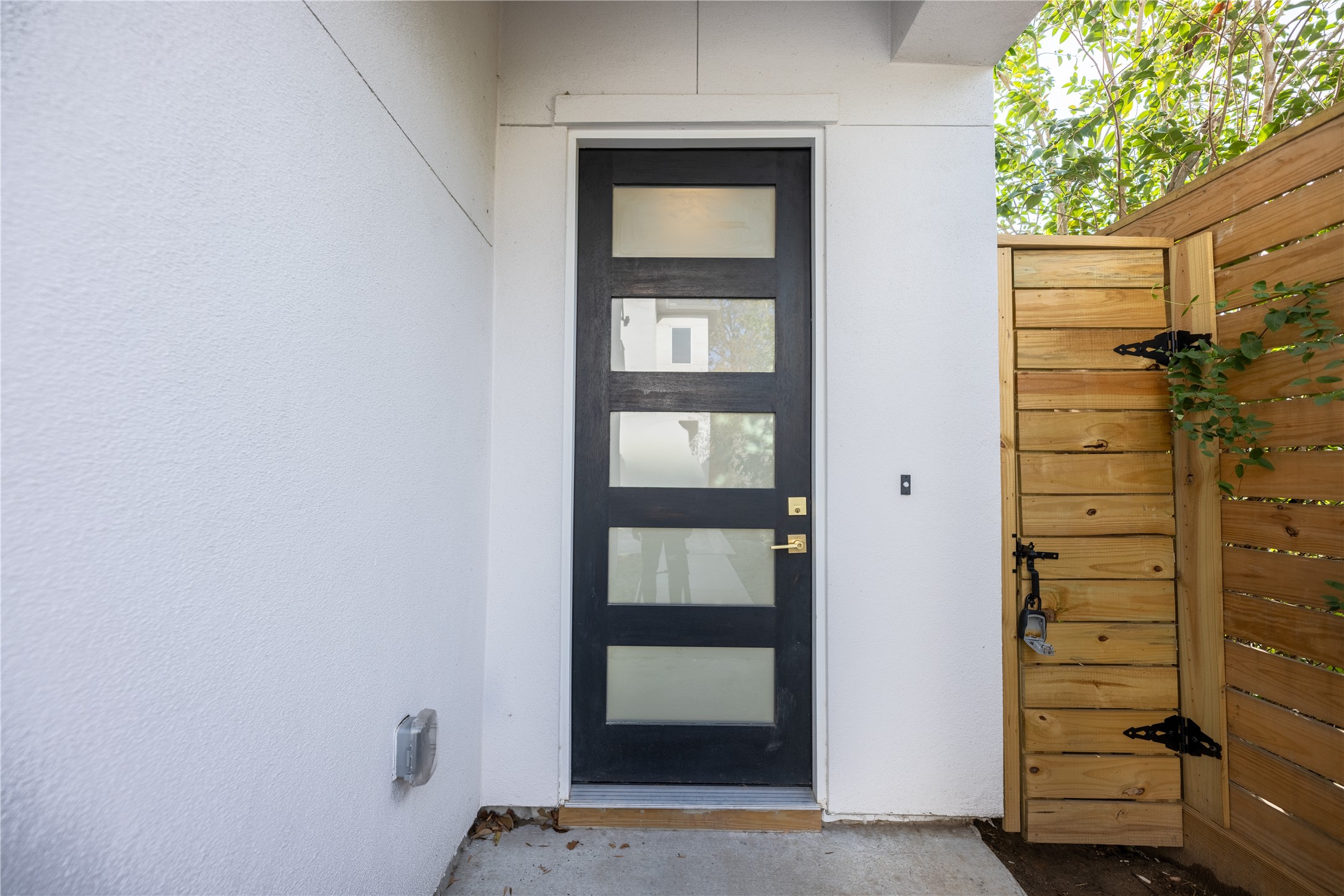 5906 St Augustine Street, Unit C Houston, TX 77021 - Photo 3 of 47