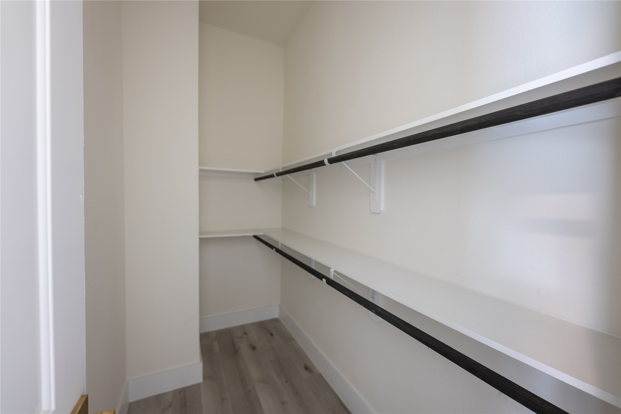 5906 St Augustine Street, Unit C Houston, TX 77021 - Photo 32 of 47 Closet