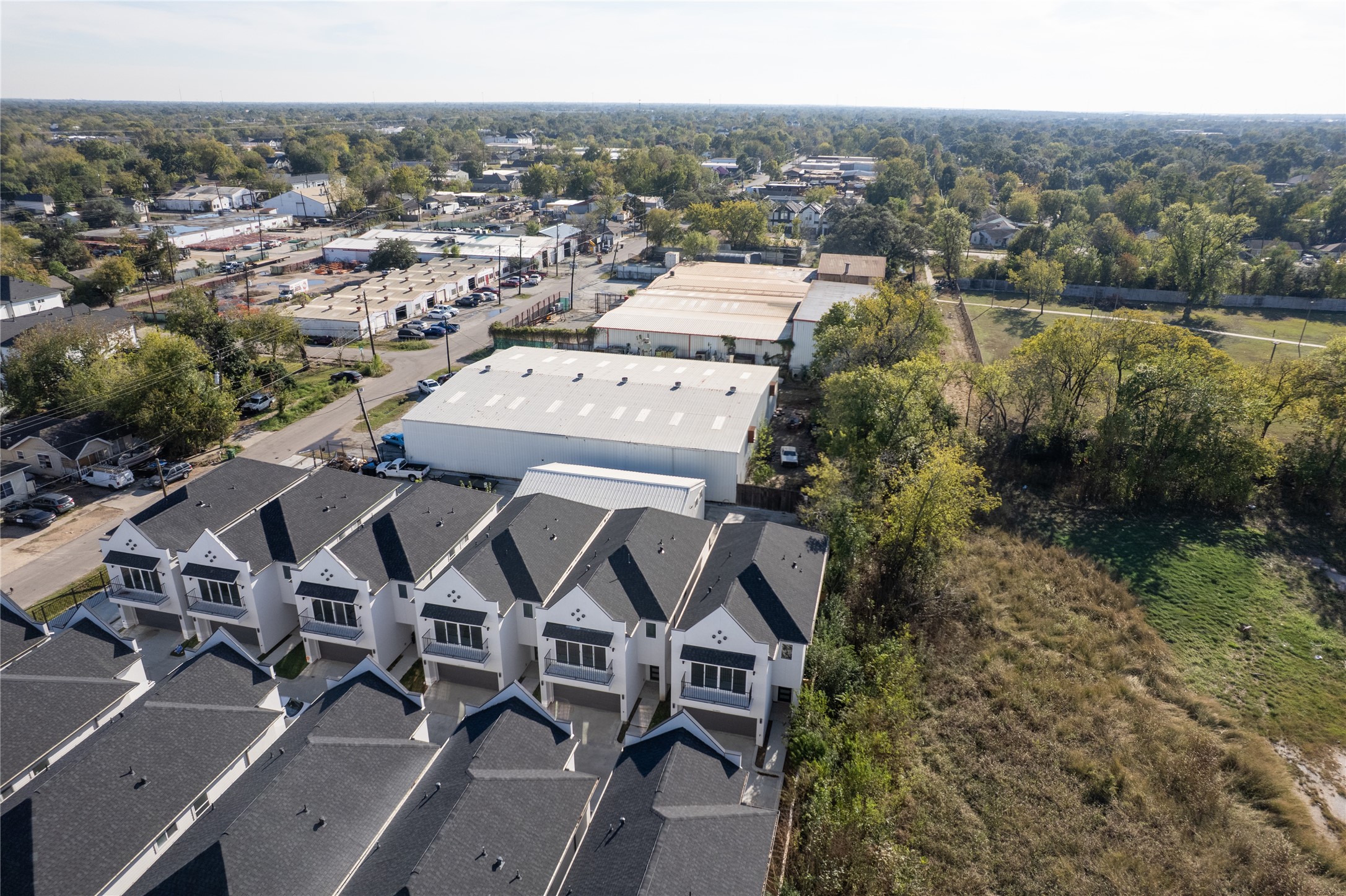 5906 St Augustine Street, Unit C Houston, TX 77021 - Photo 38 of 47 Ideal location minutes away from Hermann Park & HermannZoo