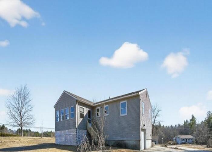 75 Pond Road South Berwick, ME 03908 - Photo 3 of 22 3