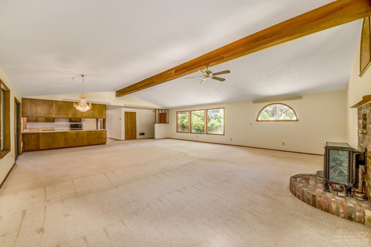 20439 Bullblock Road Bend, OR 97702 - Photo 8 of 25 Additional Photo