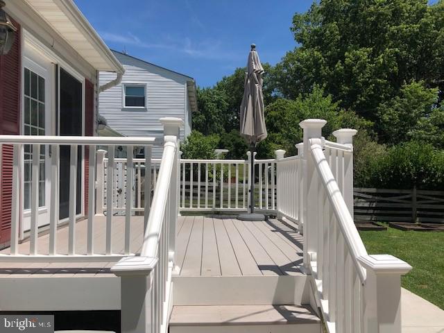 111 Ardoon Road Lutherville-Timonium, MD 21093 - Photo 40 of 44 Trex Deck Off the Dining Room