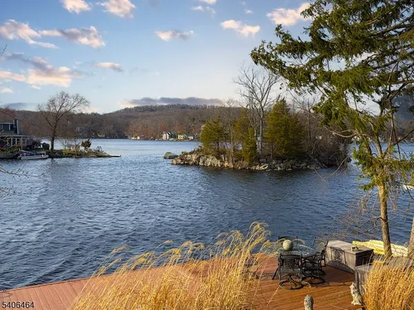 $695,000 | 70 South Shore Road, Andover, NJ 07821