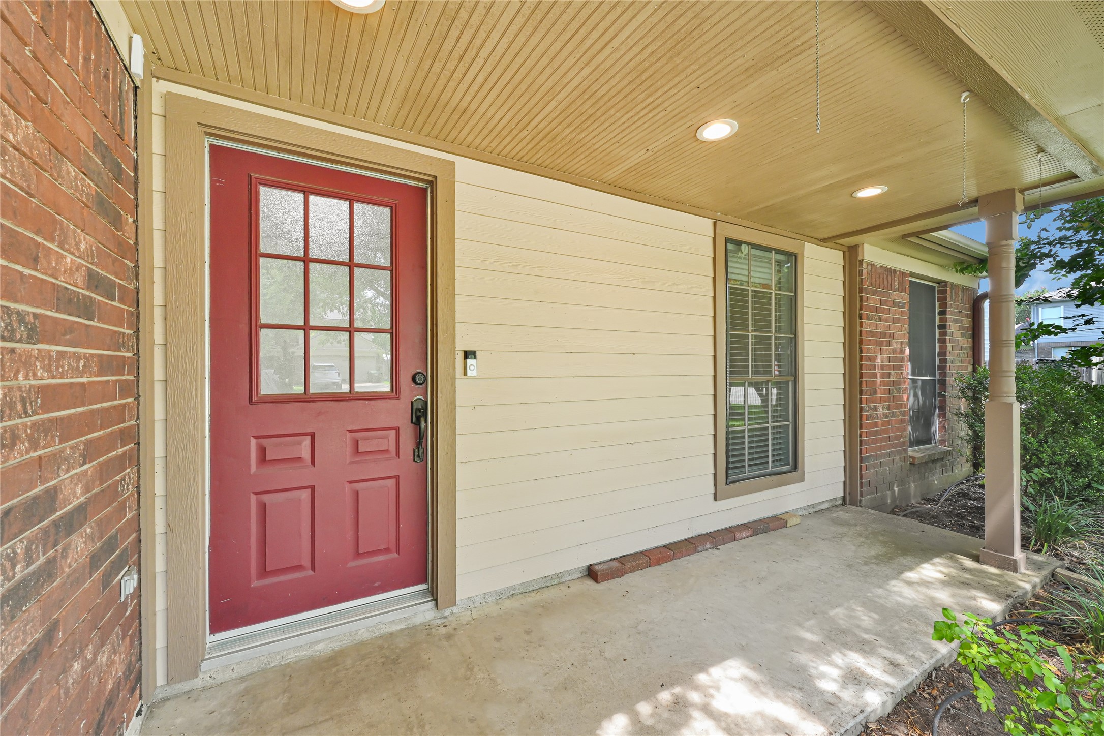 4002 Spring Forest Drive Pearland, TX 77584 - Photo 3 of 25