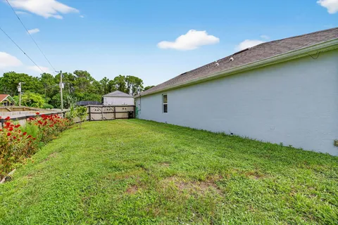 $357,000 | 280 Falls Church Street Southwest, Palm Bay, FL 32908