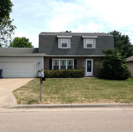 $199,500 | 1530 Meadowlark Drive, Janesville, WI 53546