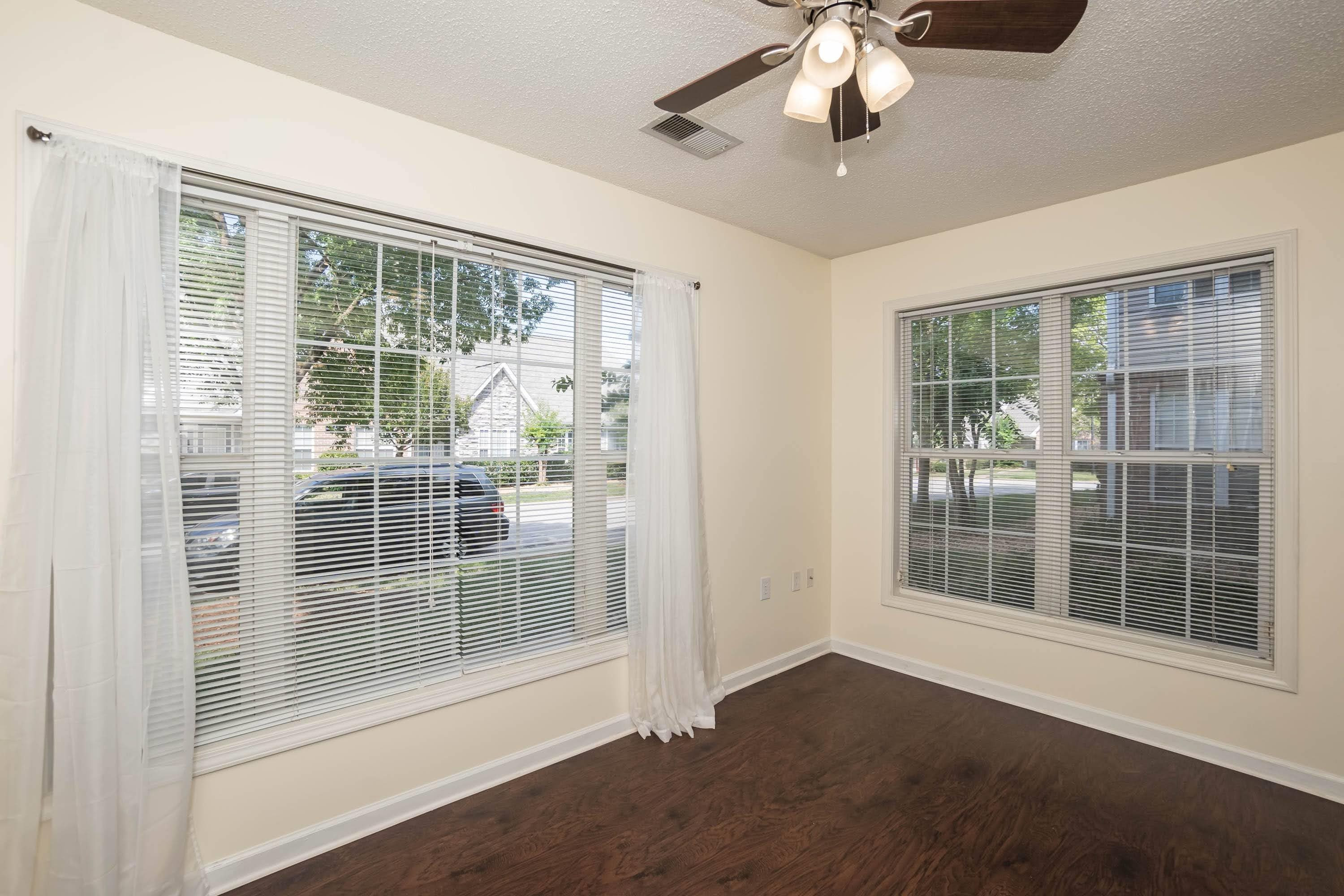 2511 Huntscroft Lane, Unit 102 Raleigh, NC 27617 - Photo 9 of 19 Sun room