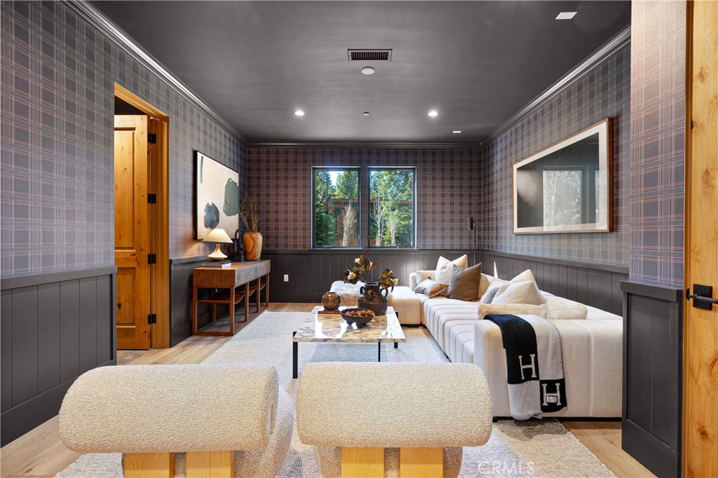 9348 Nine Bark Road Truckee, CA 96161 - Photo 46 of 60 Game Room