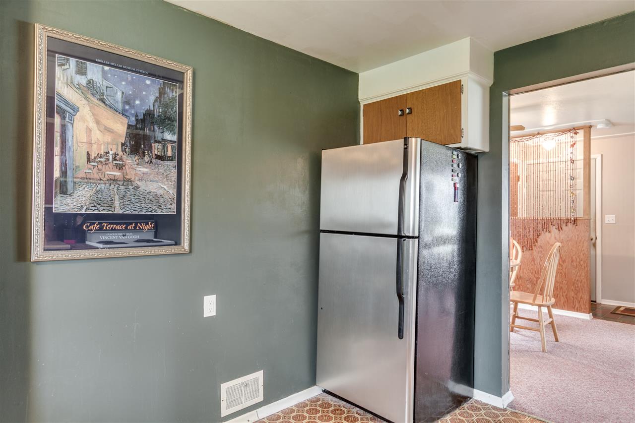 13717 East Riverside Avenue Spokane Valley, WA 99216 - Photo 8 of 20