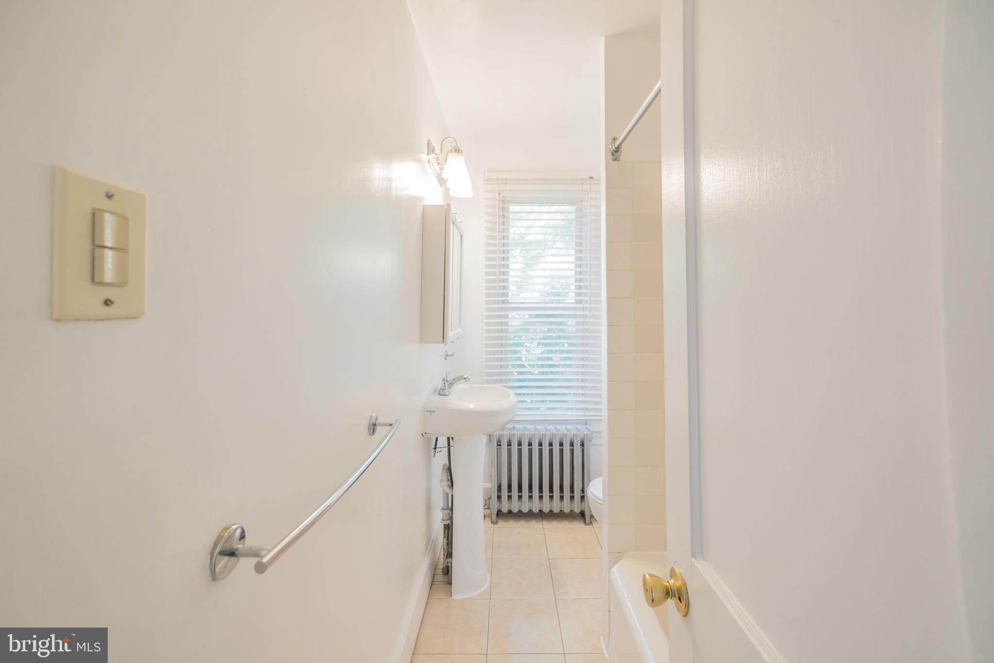 20 Rhodes Avenue Collingdale, PA 19023 - Photo 17 of 30 Gallery Image 17
