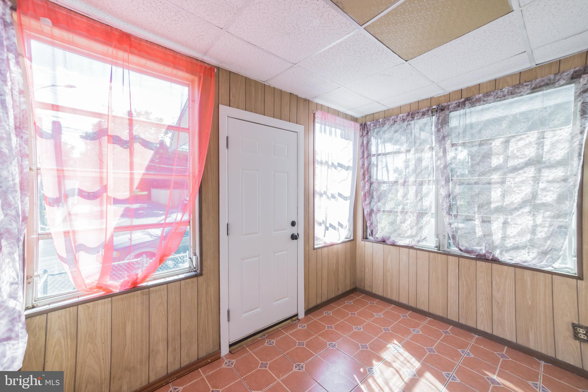 20 Rhodes Avenue Collingdale, PA 19023 - Photo 6 of 30 Gallery Image 6