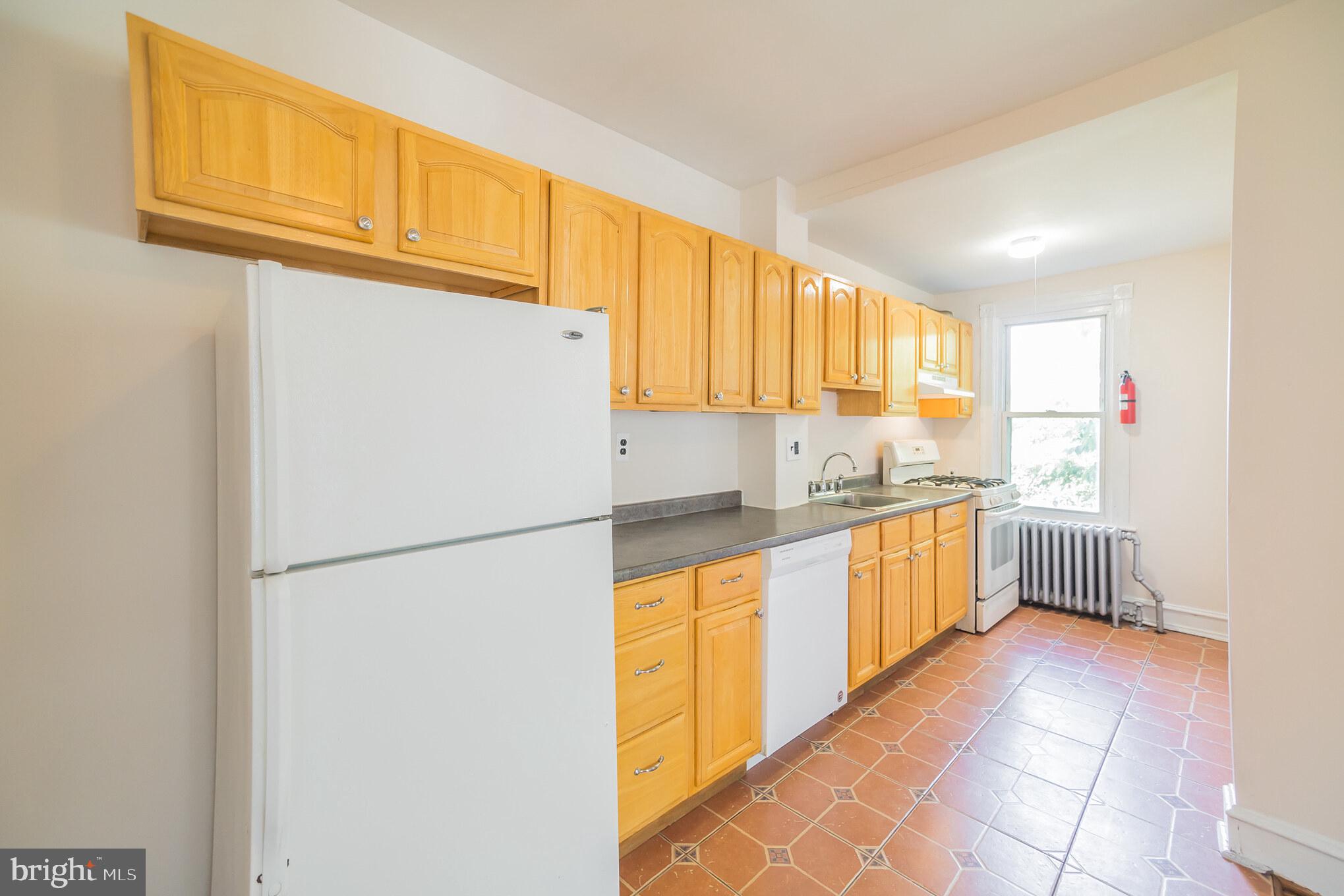 20 Rhodes Avenue Collingdale, PA 19023 - Photo 10 of 30 Gallery Image 10