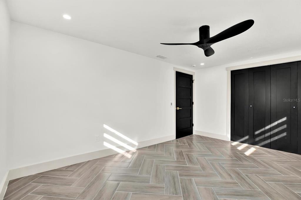 4745 Guardian Avenue Holiday, FL 34690 - Photo 13 of 38