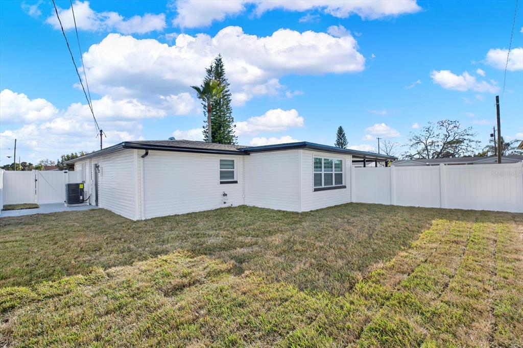 4745 Guardian Avenue Holiday, FL 34690 - Photo 31 of 38