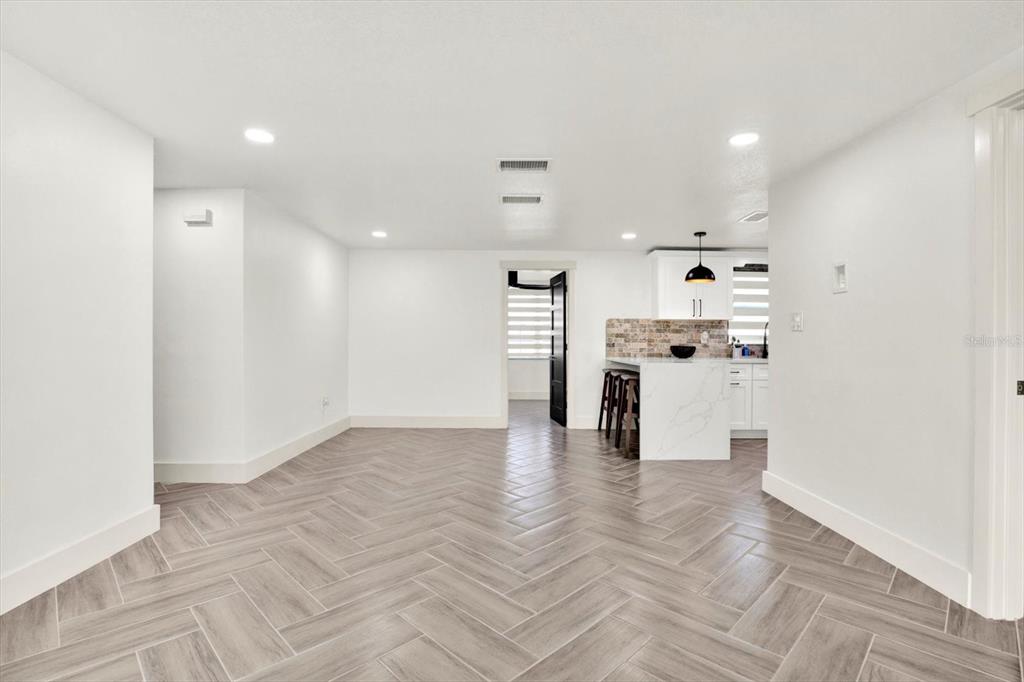 4745 Guardian Avenue Holiday, FL 34690 - Photo 6 of 38