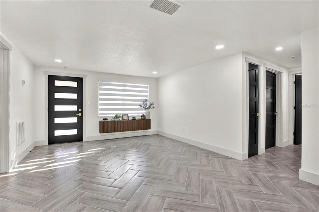 4745 Guardian Avenue Holiday, FL 34690 - Photo 9 of 38