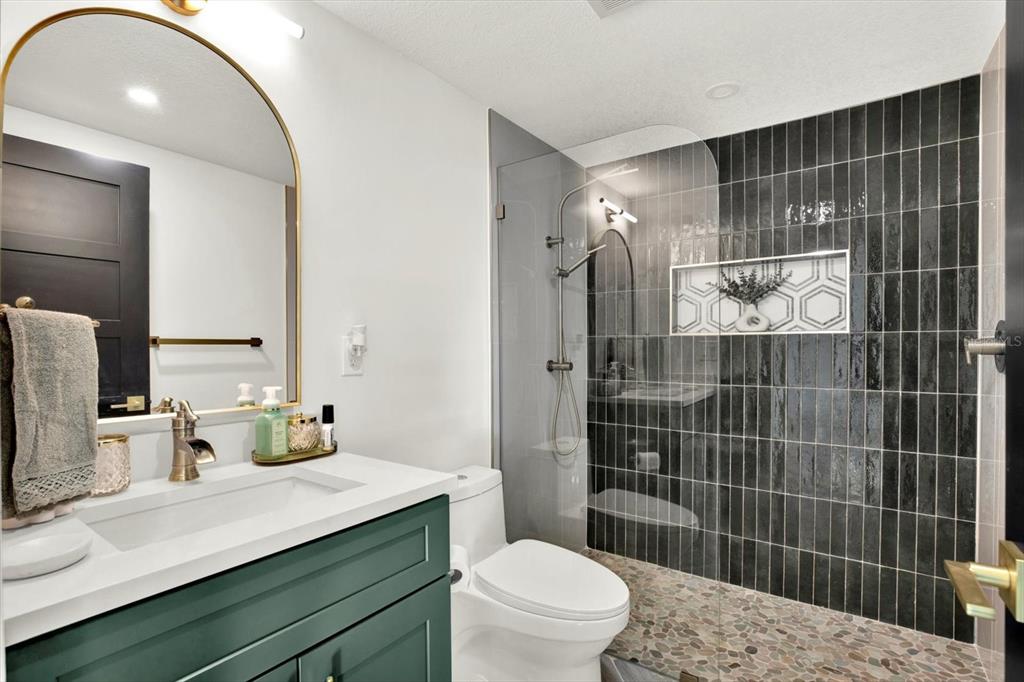 4745 Guardian Avenue Holiday, FL 34690 - Photo 10 of 38