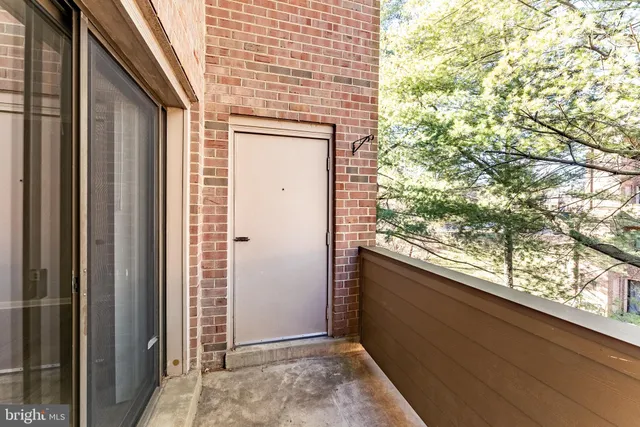 $469,888 | 3708 A Steppes Court, Falls Church, VA 22041