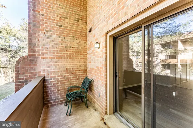 $469,888 | 3708 A Steppes Court, Falls Church, VA 22041