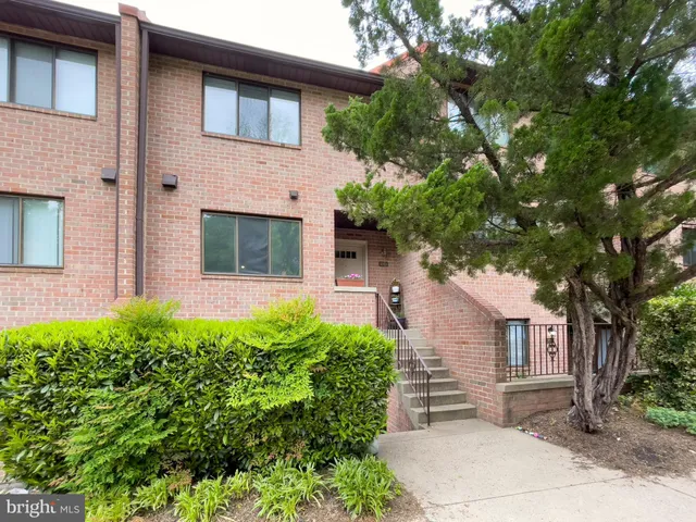 $469,888 | 3708 A Steppes Court, Falls Church, VA 22041