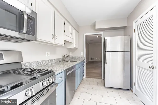 $469,888 | 3708 A Steppes Court, Falls Church, VA 22041