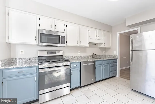 $469,888 | 3708 A Steppes Court, Falls Church, VA 22041