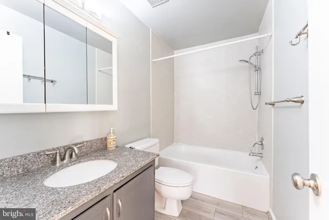 $469,888 | 3708 A Steppes Court, Falls Church, VA 22041