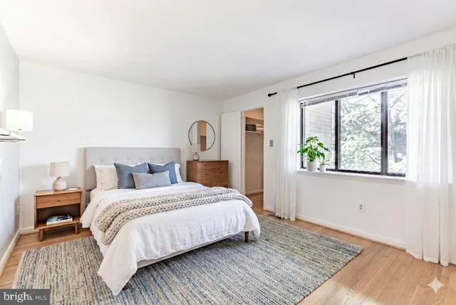 $469,888 | 3708 A Steppes Court, Falls Church, VA 22041