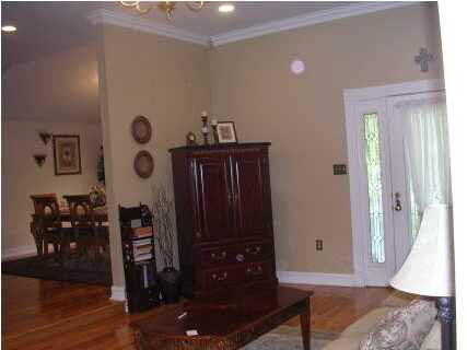 4467 Clark Street Baton Rouge, LA 70811 - Photo 6 of 7 Gallery Image 6