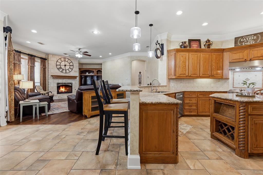 5241 Plainview Road Midlothian, TX 76065 - Photo 12 of 39