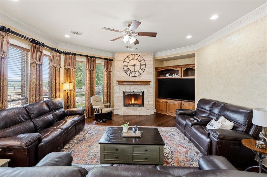 5241 Plainview Road Midlothian, TX 76065 - Photo 14 of 39