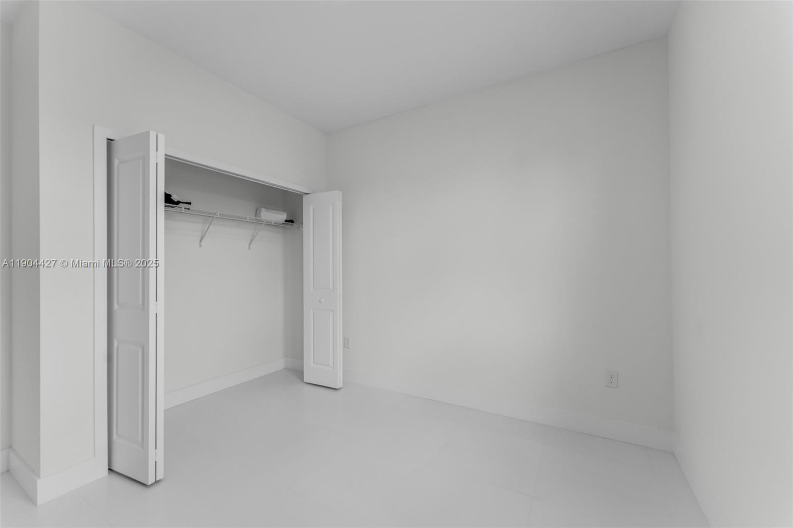 32206 Southwest 196th Avenue, Unit 1 Homestead, FL 33030 - Photo 4 of 8 a view of room