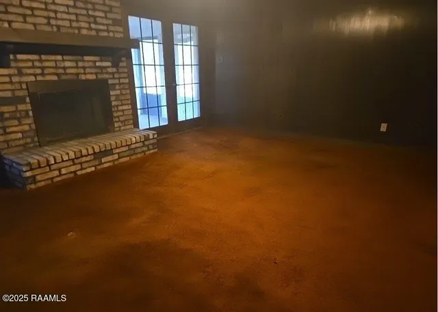 $129,900 | 113 Oak Knoll Drive, Ville Platte, LA 70586