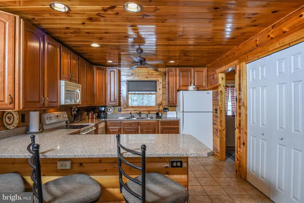 $349,900 | 412 Tanglewood Road, Oakland, MD 21550