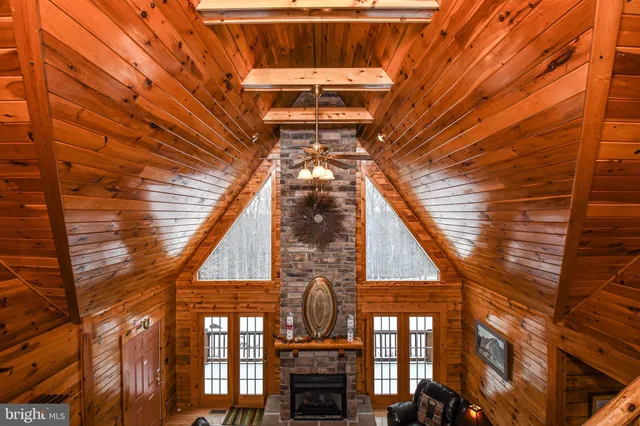 $349,900 | 412 Tanglewood Road, Oakland, MD 21550