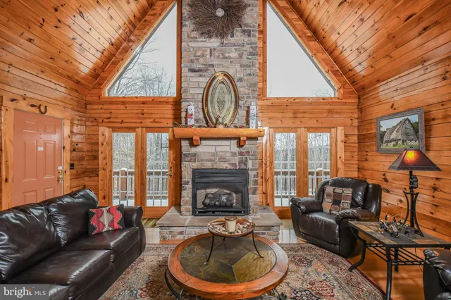 $349,900 | 412 Tanglewood Road, Oakland, MD 21550