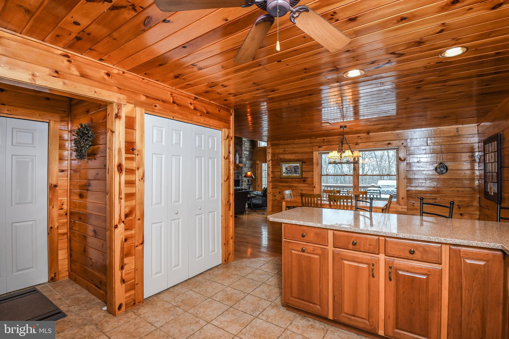 412 Tanglewood Road Oakland, MD 21550 - Photo 7 of 41