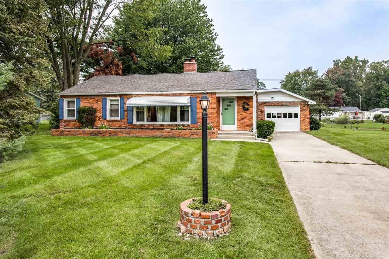 3352 Metcalf Road Fort Gratiot, MI 48059 - Photo 1 of 32 Sheldon Beach Living
