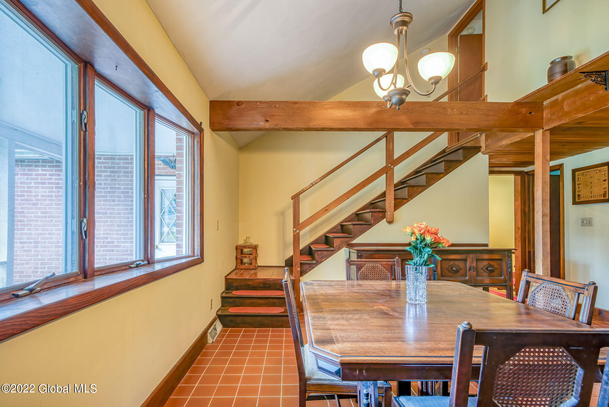 1110 Mohawk Road Niskayuna, NY 12309 - Photo 13 of 34 21-web-or-mls-1110-mohawk-rd