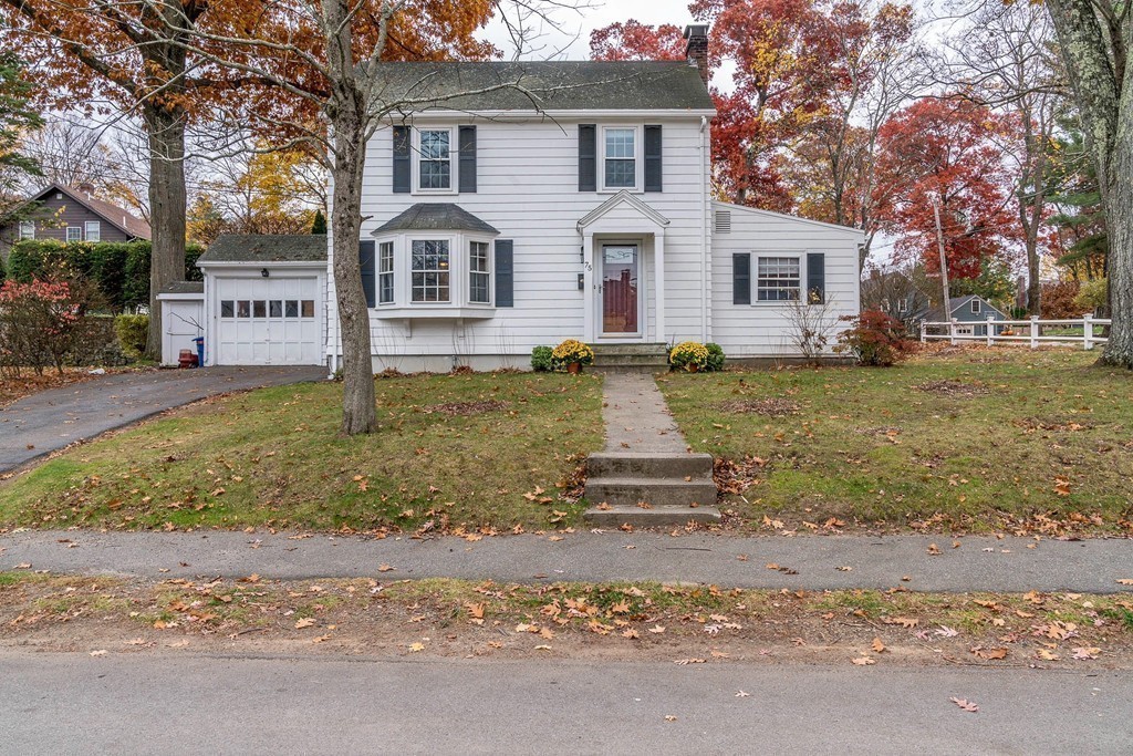 75 Hartshorn Street Reading, MA 01867 - Photo 17 of 18 Gallery Image 17