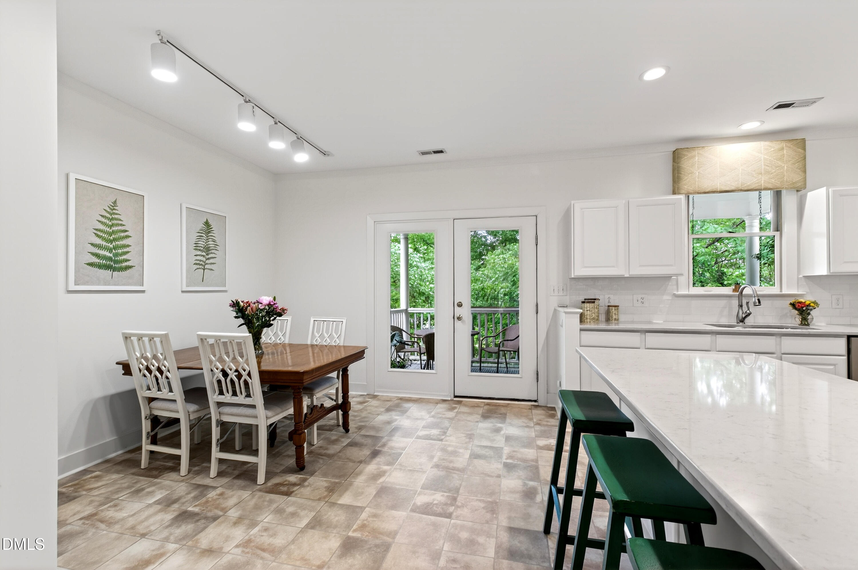 100 Edenburgh Road, Unit 201 Raleigh, NC 27608 - Photo 27 of 62 Edenburgh (27)