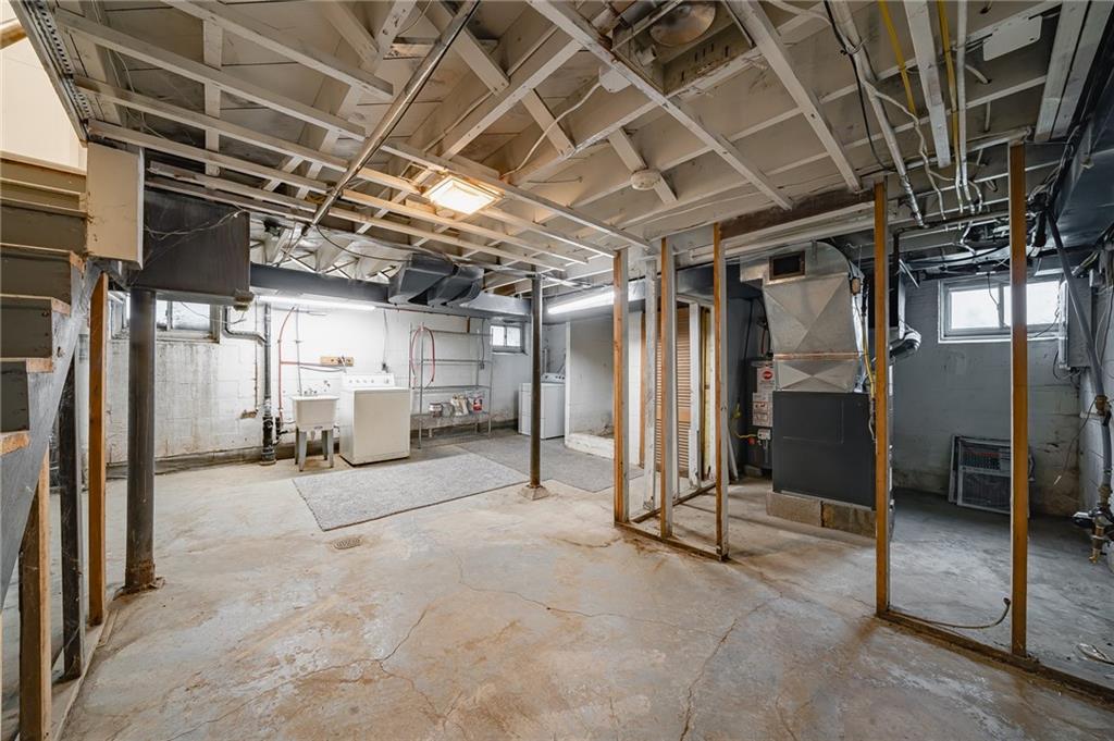 299 Greenlee Road Pittsburgh, PA 15227 - Photo 23 of 28 Gallery Image 23