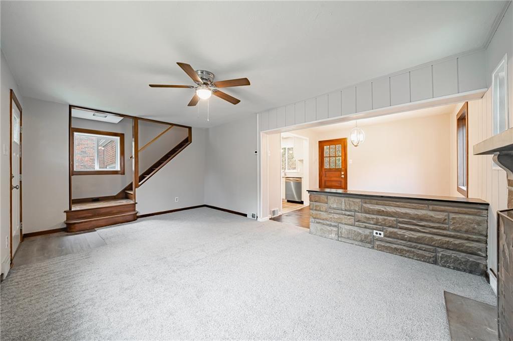 299 Greenlee Road Pittsburgh, PA 15227 - Photo 4 of 28 Gallery Image 4