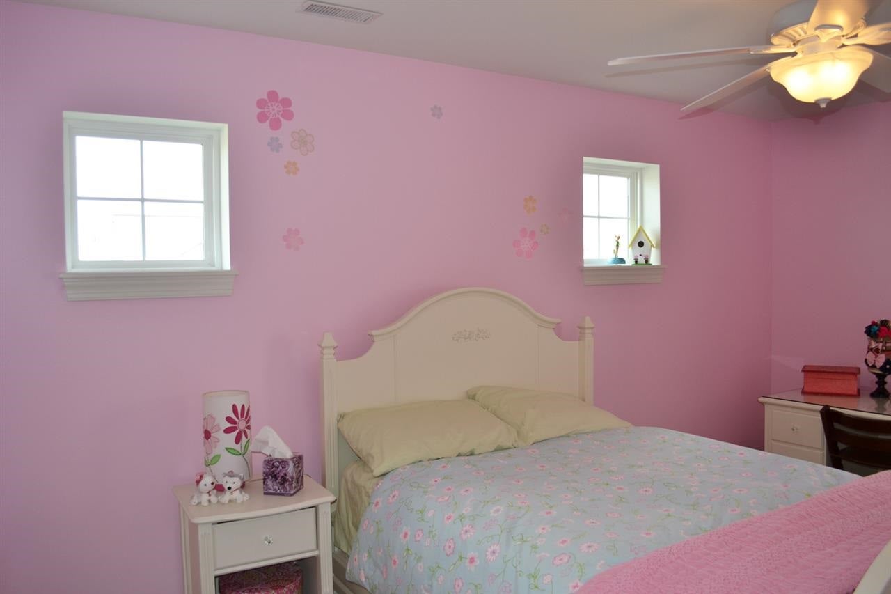 2590 Newcastle Road Marion, IA 52302 - Photo 18 of 24 Gallery Image 18