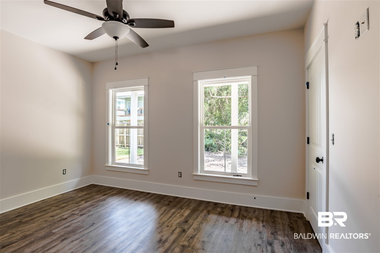 5254 Florida Avenue Orange Beach, AL 36561 - Photo 17 of 21 Guest Bed 2