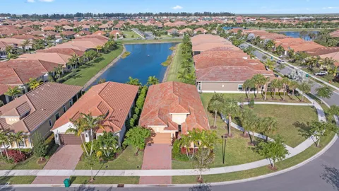 $925,000 | 9149 Leon Circle East, Parkland, FL 33076