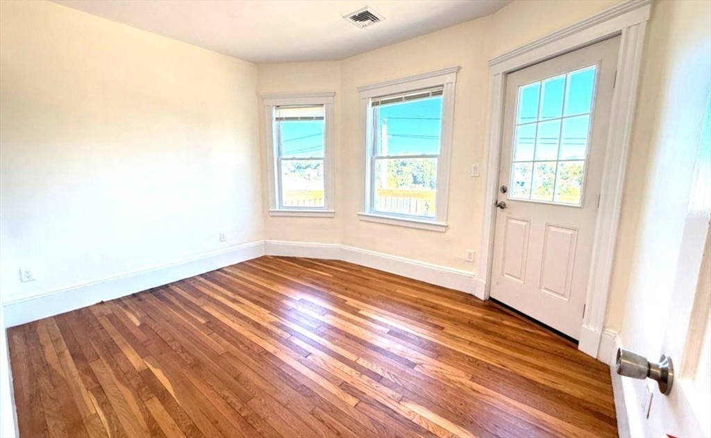 96 Brayton Road Boston, MA 02135 - Photo 18 of 29