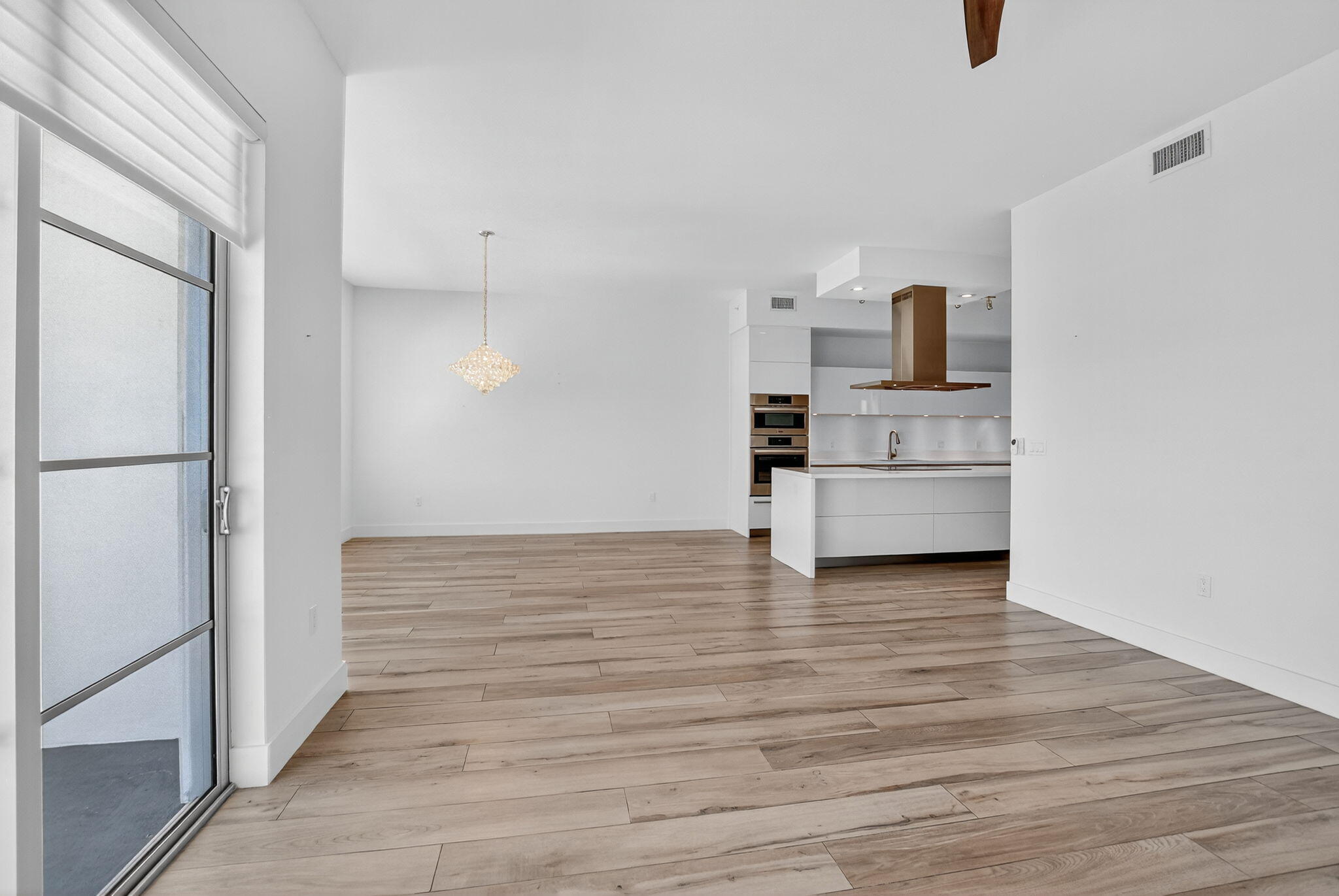 155 East Boca Raton Road, Unit 1014 Boca Raton, FL 33432 - Photo 11 of 62 12-web-or-mls-012_DSC_0437